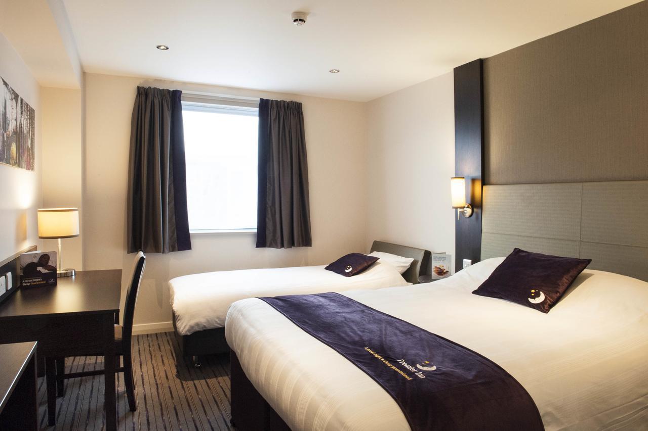 Premier Inn London Brixton Exterior foto