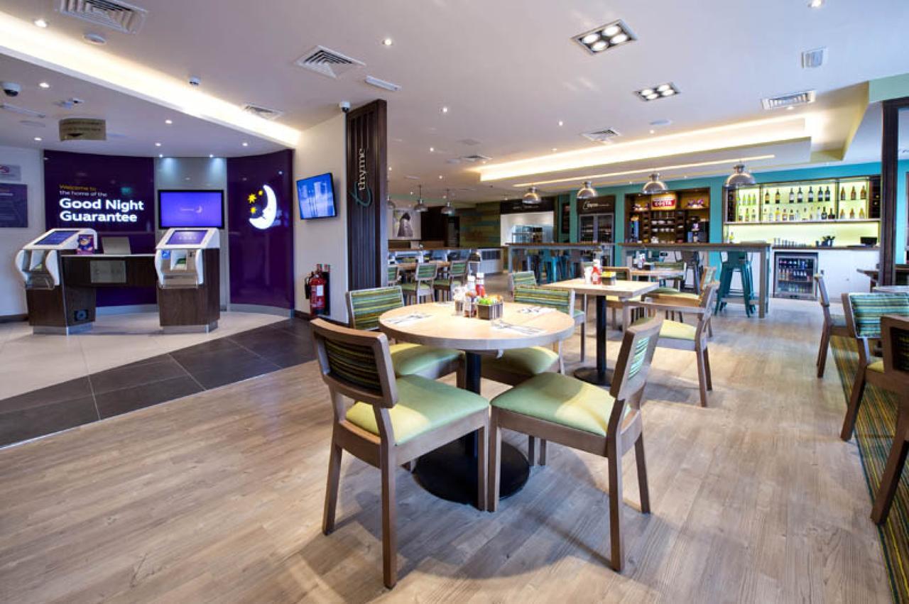 Premier Inn London Brixton Exterior foto