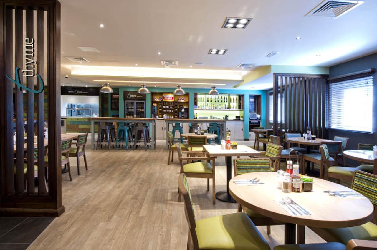 Premier Inn London Brixton Exterior foto